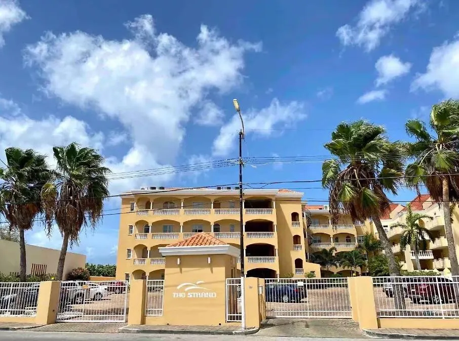 Bo'S Beach House Willemstad Apartment